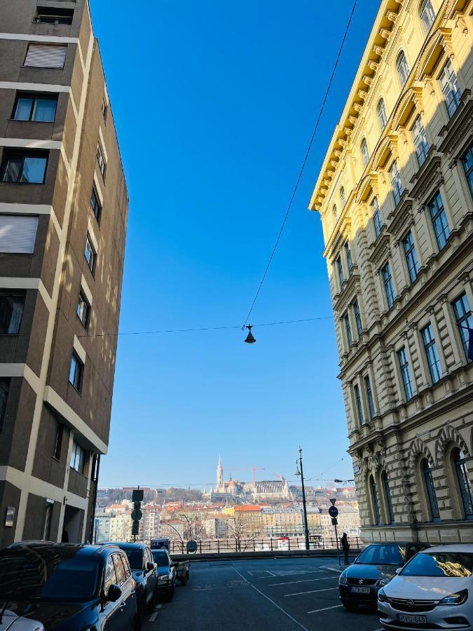 Apartment Bauhaus Flat In Amazing Location Budapest